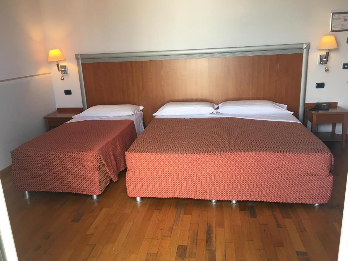 West Florence Campi Bisenzio Eksteriør billede